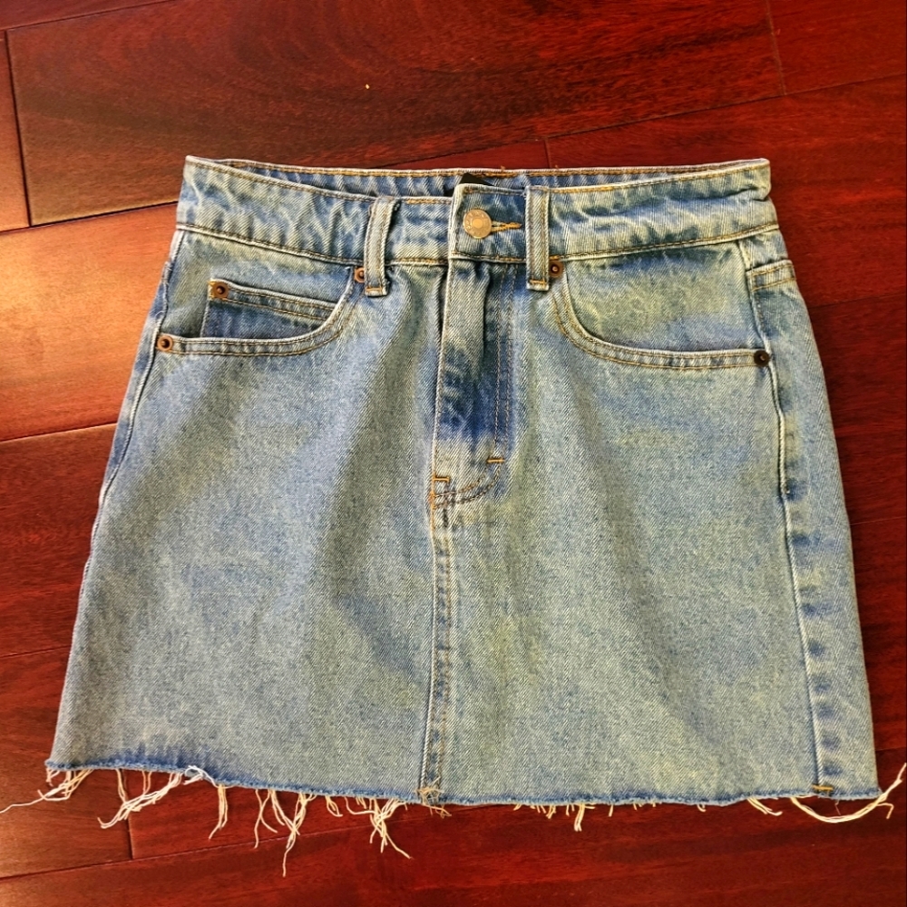 Nwt Dolls Kill Momokrom jean skirt